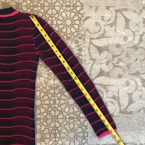 Pink tartan sweater - Picture 6 of 8